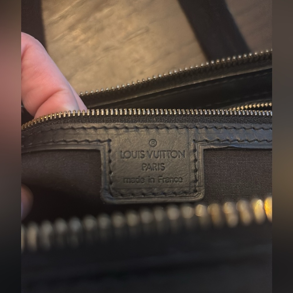 Louis Vuitton Josephine mini monogram bag, authentic - Picture 9 of 11